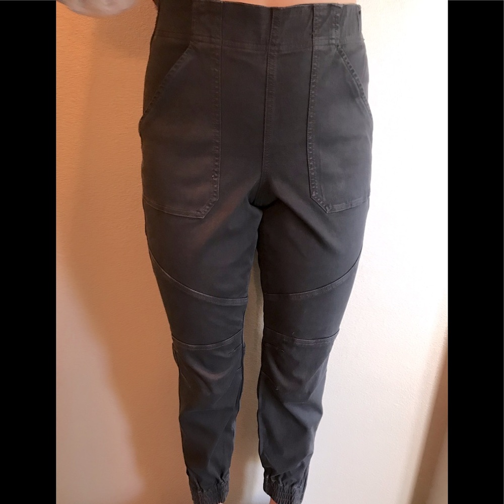 Spanx Cargo Jogger Pants Women size M/M Cotton 55% Viscose 13% Rayon 29%